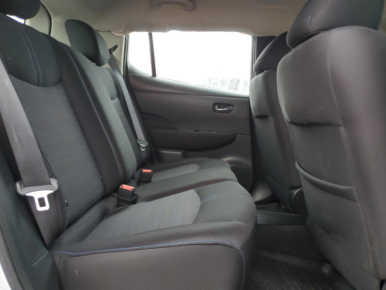 2019 Nissan Leaf S VIN: 1N4AZ1CP7KC303017 Lot: 92116975