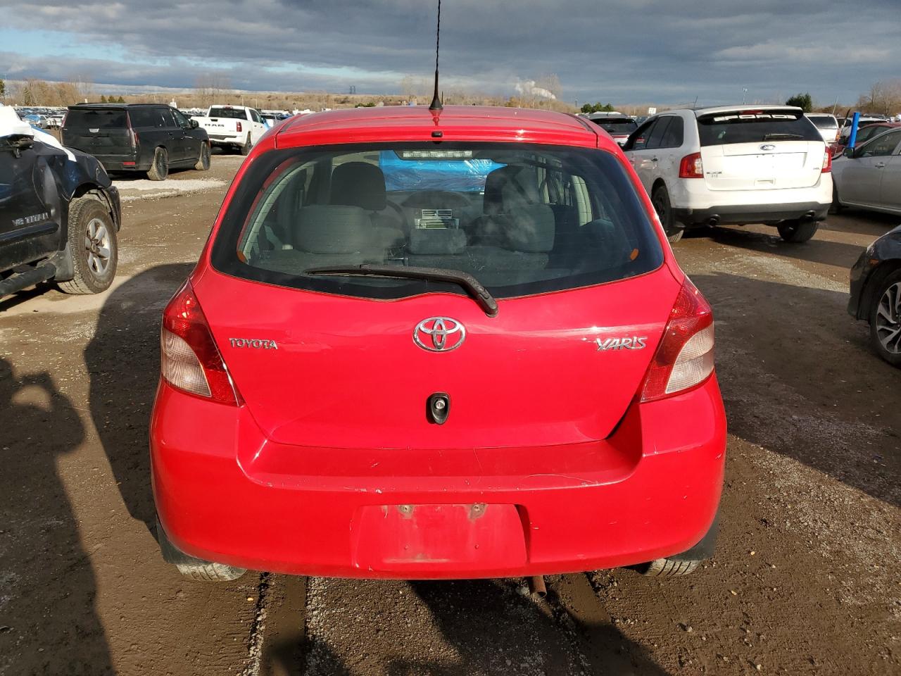 2008 Toyota Yaris VIN: JTDKT923685209253 Lot: 93184105