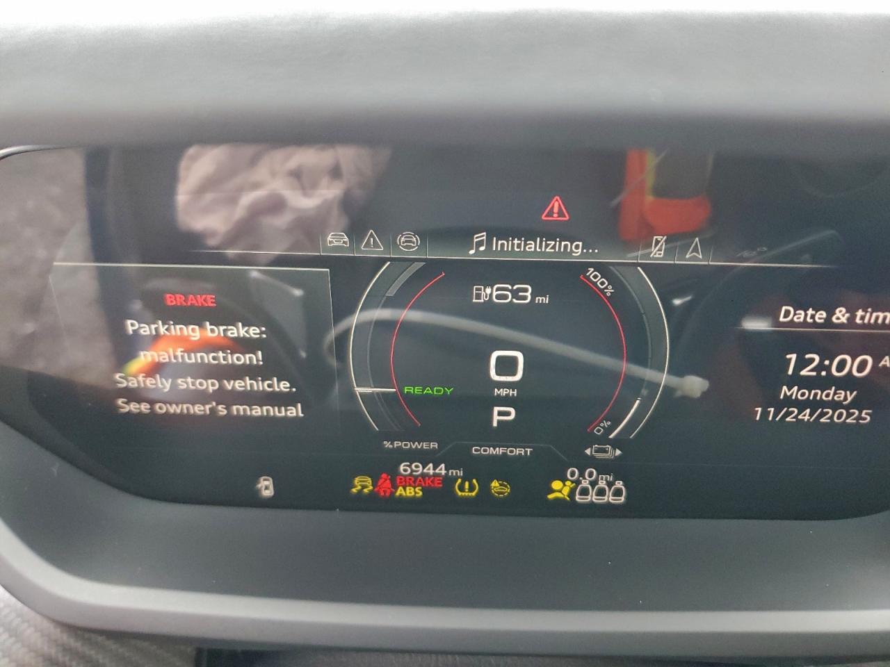 2024 Audi Rs E-Tron Gt VIN: WAUBHBFW3R7900076 Lot: 94682775