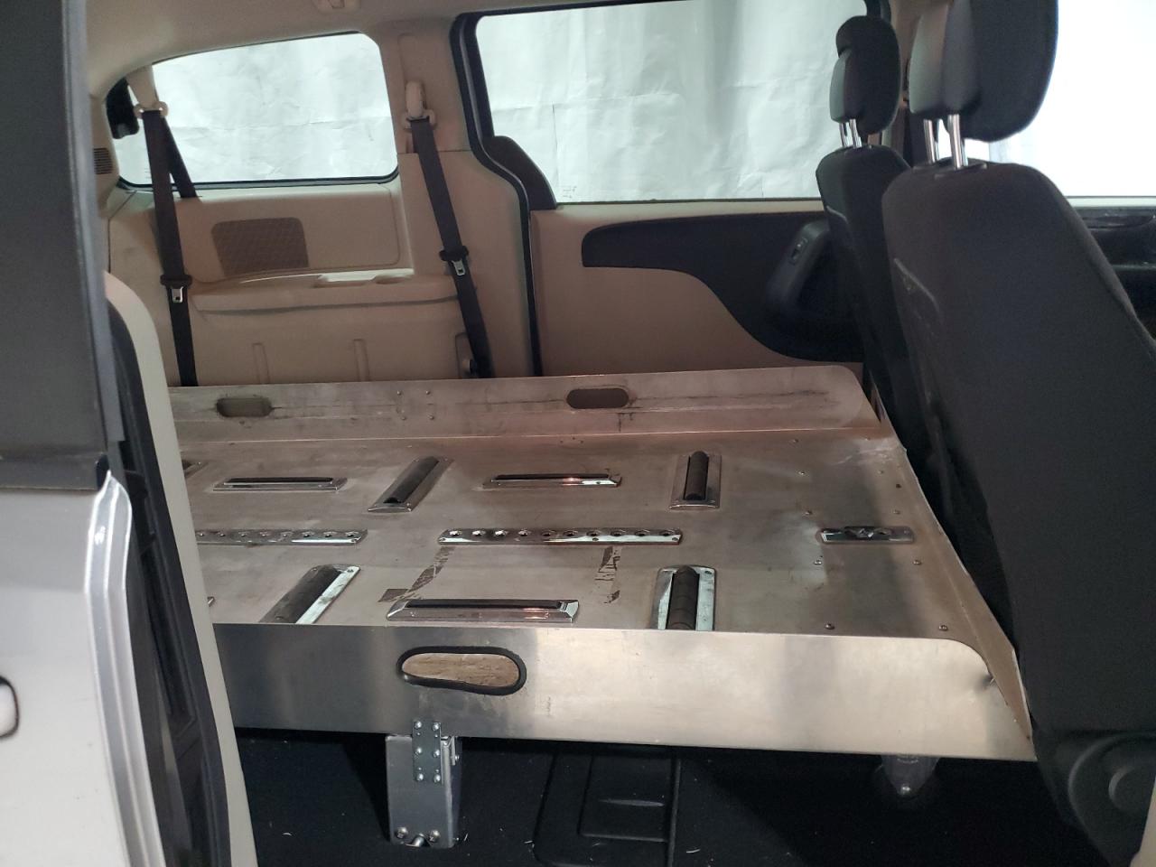 2018 Dodge Grand Caravan Se VIN: 2C4RDGBGXJR176074 Lot: 90126525