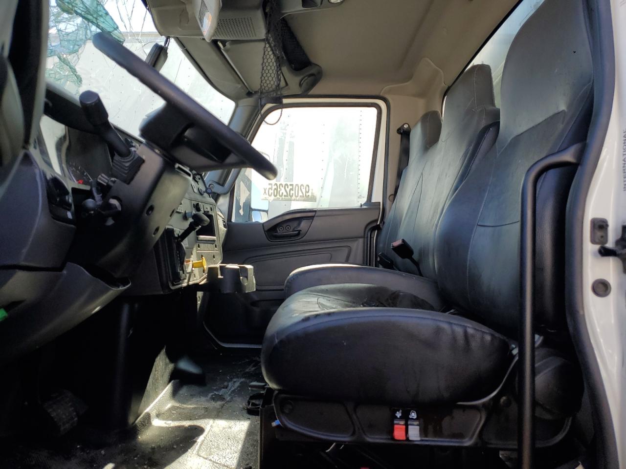 2024 International Mv607 Box Truck VIN: 3HAEUMML2RL745012 Lot: 92052365