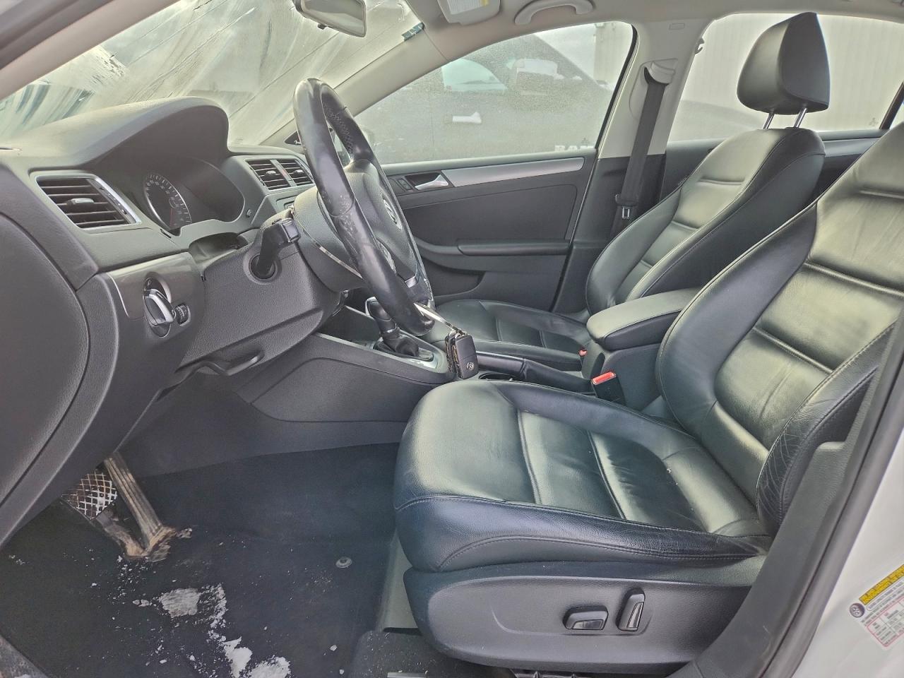 2014 Volkswagen Jetta Sel VIN: 3VWL07AJ9EM353111 Lot: 93985465