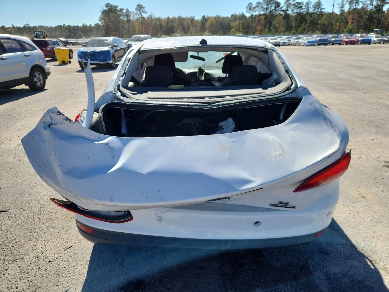 2016 Ford Focus Se VIN: 1FADP3F20GL221930 Lot: 93491455