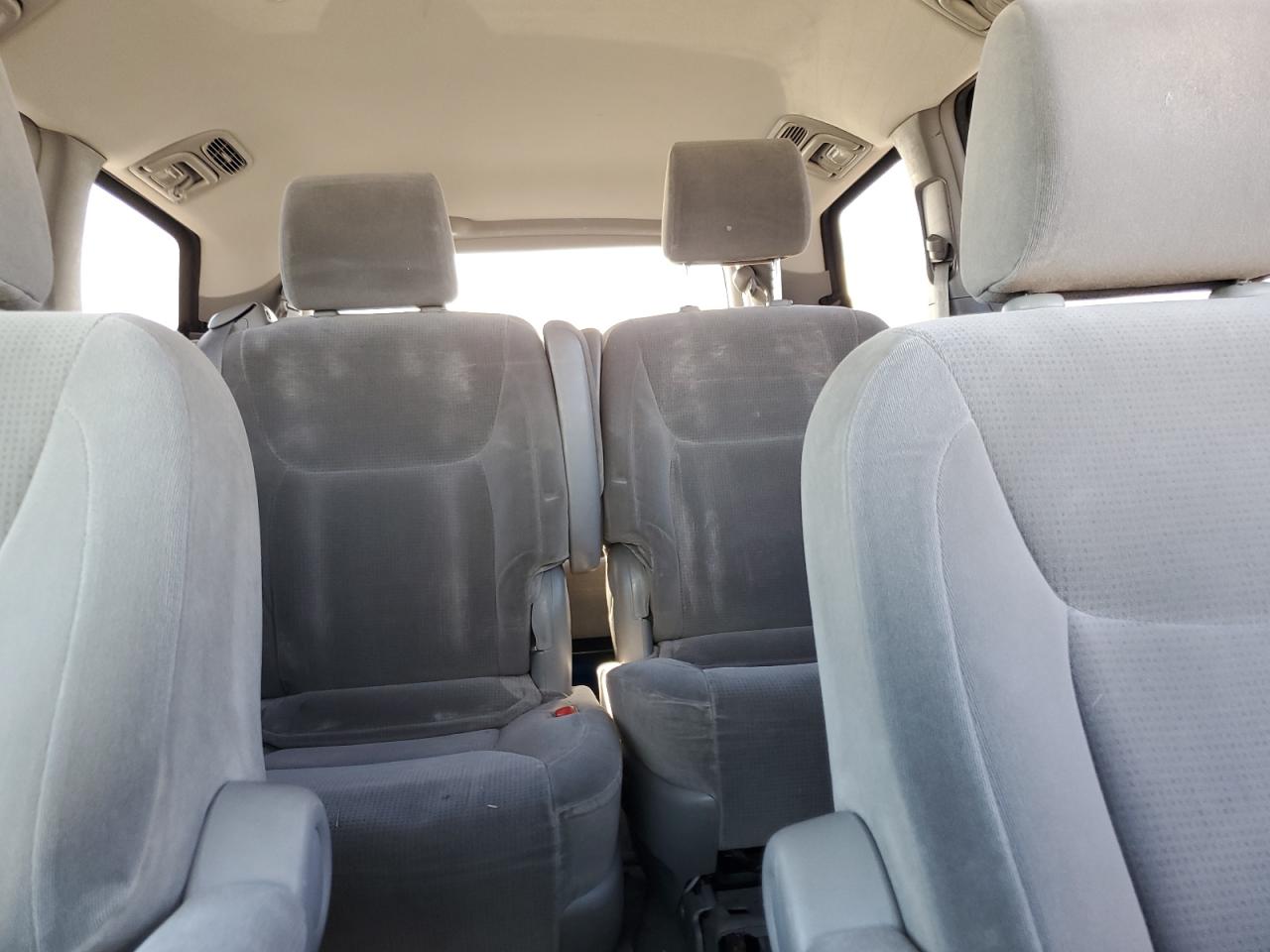 2004 Toyota Sienna Ce VIN: 5TDZA23C94S048458 Lot: 93378945