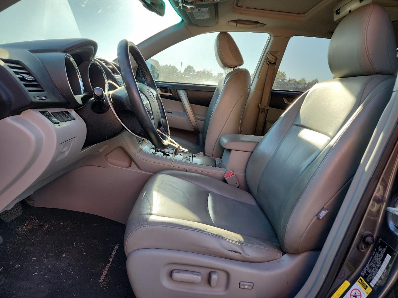 2012 Toyota Highlander Base VIN: 5TDZK3EH3CS080395 Lot: 92009655