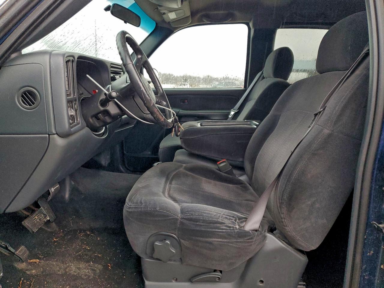 2001 Chevrolet Silverado C1500 VIN: 2GCEC19V311153155 Lot: 94033025