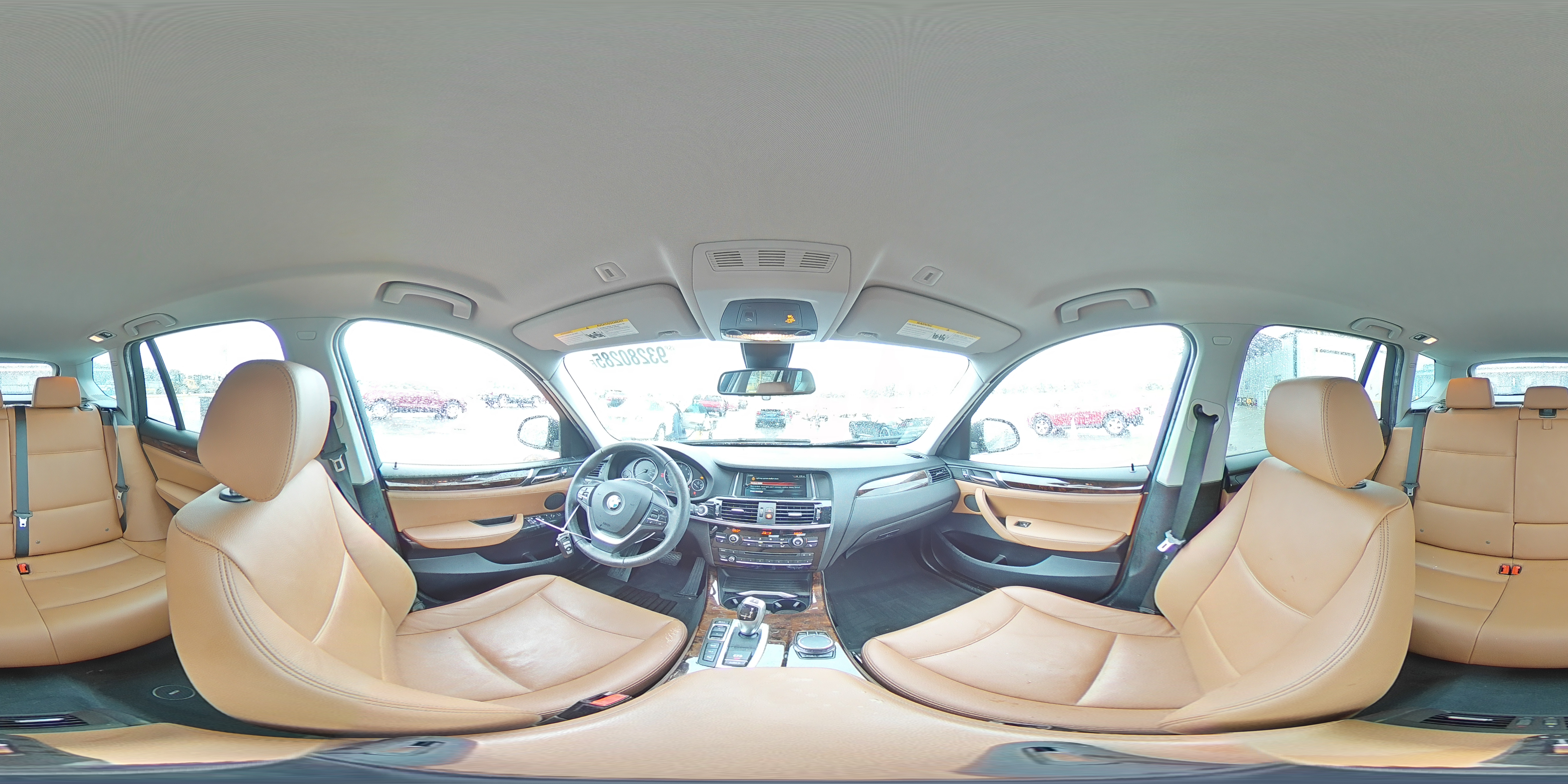 Фото: 5UXWX9C57H0T14773