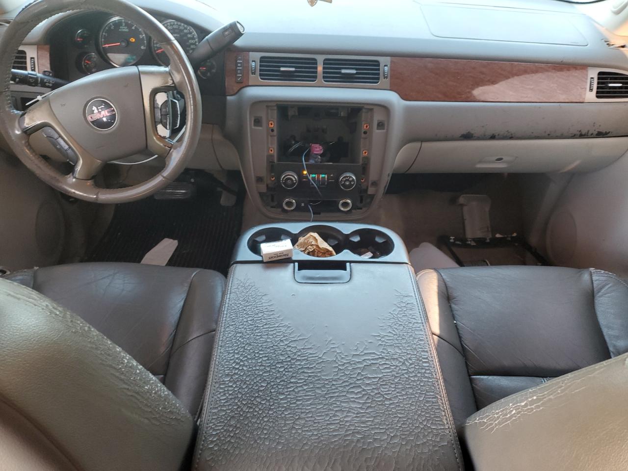 2008 GMC Yukon VIN: 1GKFC13C18J189586 Lot: 91439255