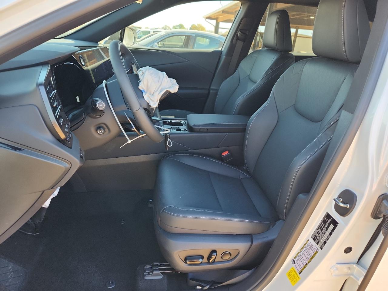 2025 Lexus Rx 350 Base VIN: 2T2BAMBA6SC069203 Lot: 92617865