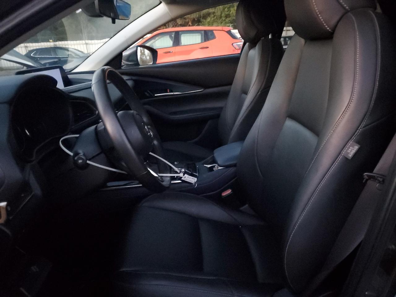 2020 Mazda Cx-30 Preferred VIN: 3MVDMBDLXLM131183 Lot: 90885525