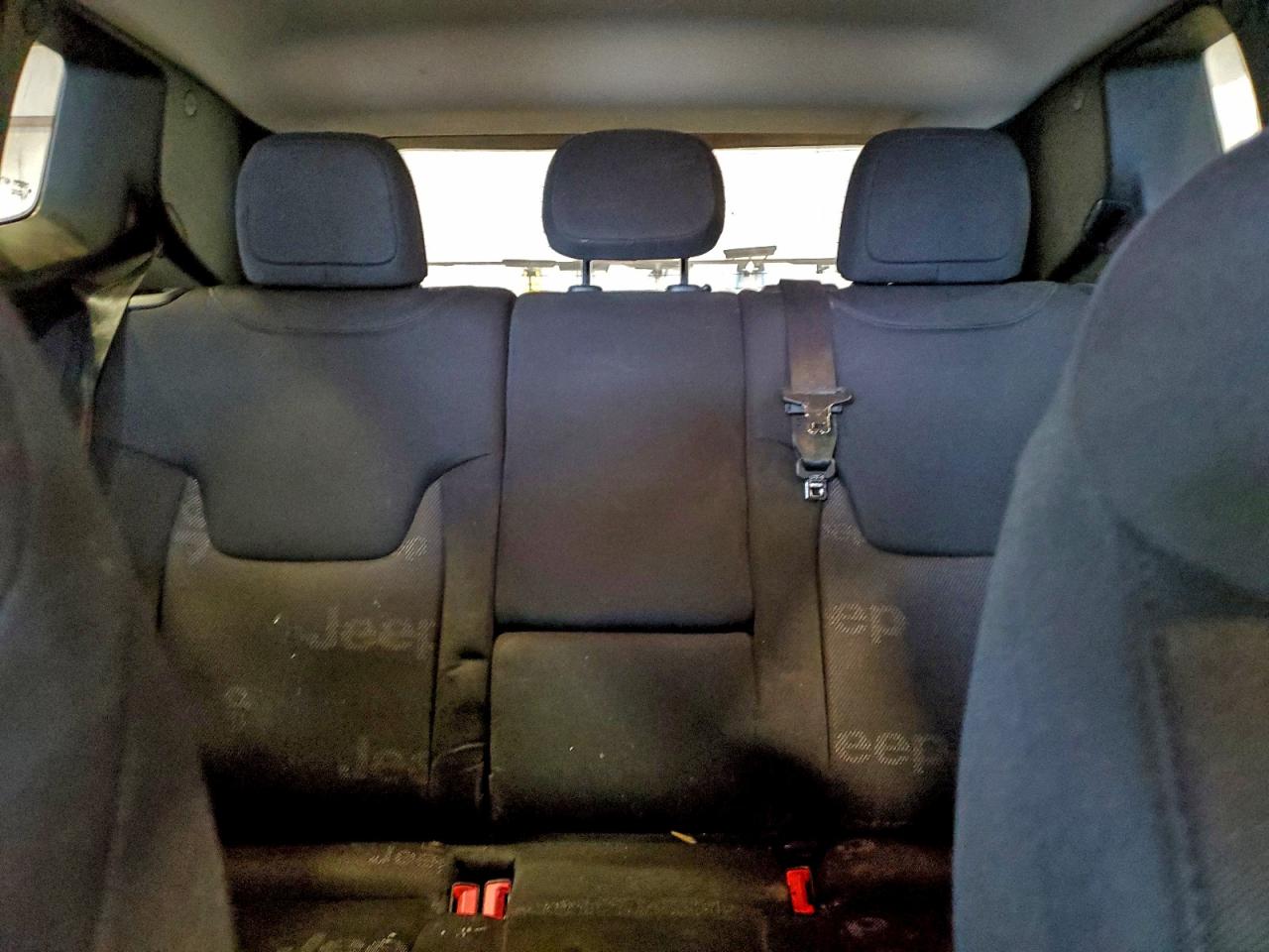 2015 Jeep Renegade Latitude VIN: ZACCJABT9FPB34502 Lot: 94049765