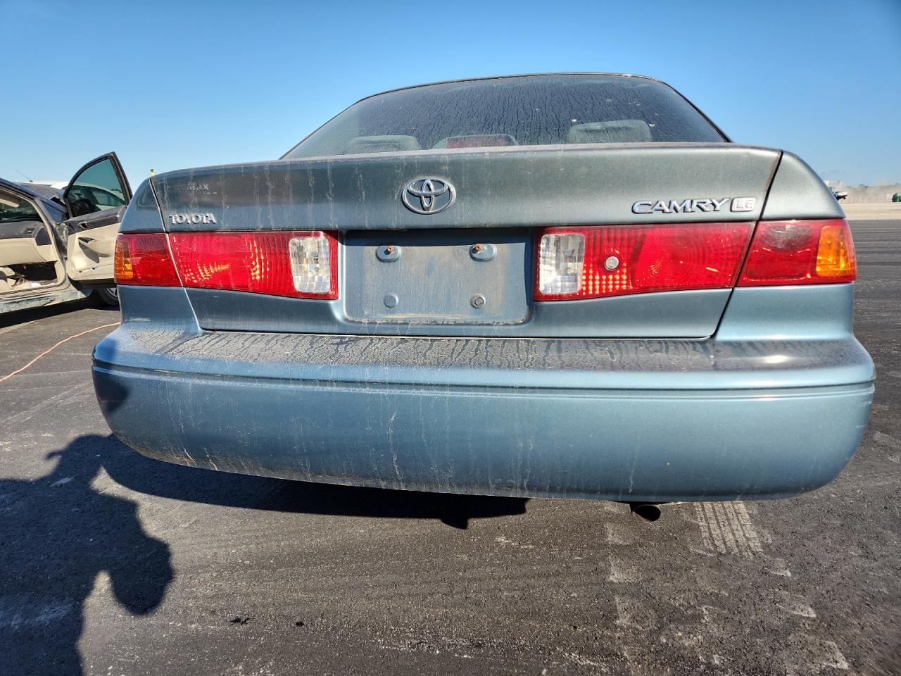 2000 Toyota Camry Ce VIN: 4T1BG22K5YU968013 Lot: 93392685