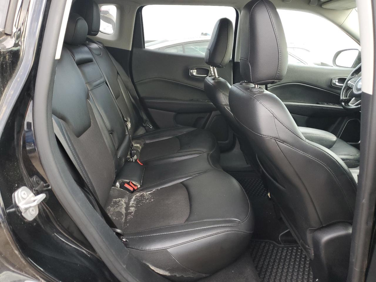 2019 Jeep Compass Latitude VIN: 3C4NJDBBXKT600359 Lot: 91095455