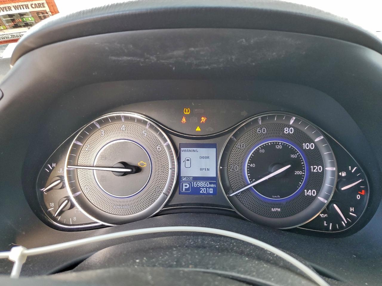 2017 Infiniti Qx80 Base VIN: JN8AZ2NEXH9154897 Lot: 94122485