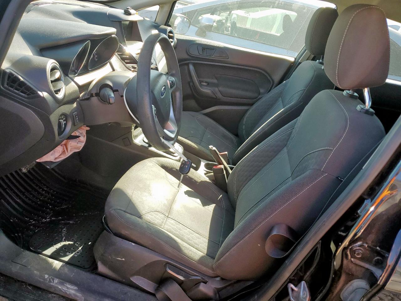 2019 Ford Fiesta Se VIN: 3FADP4BJXKM106519 Lot: 92354505