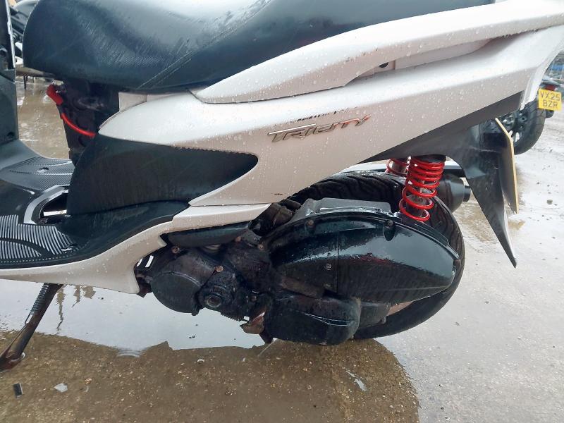 2016 YAMAHA MW125 TRICITY 125 