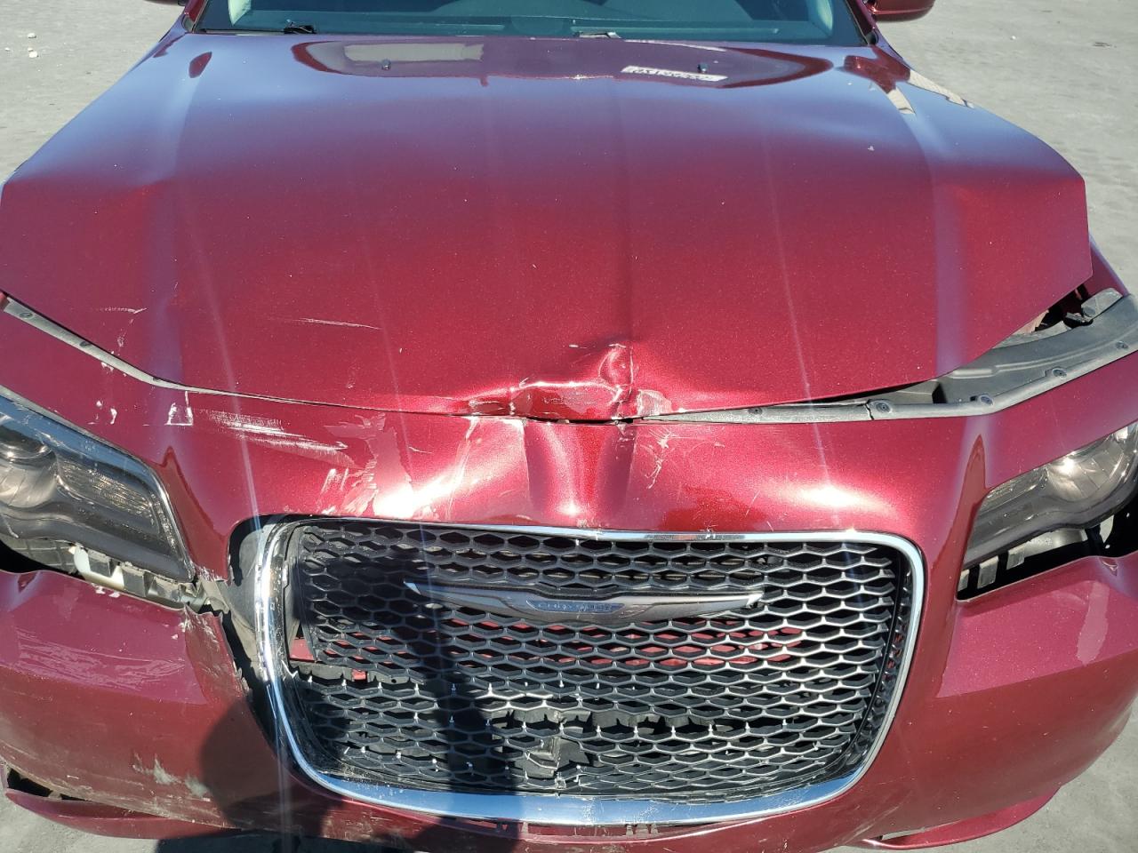 2015 Chrysler 300 Limited VIN: 2C3CCAAG5FH899016 Lot: 92734505