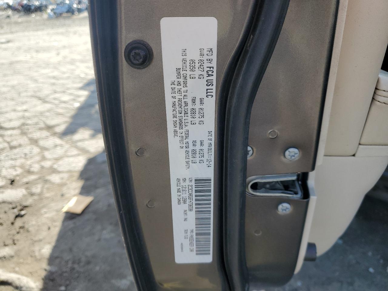 2015 Chrysler 300 Limited VIN: 2C3CCARG6FH736590 Lot: 92408795