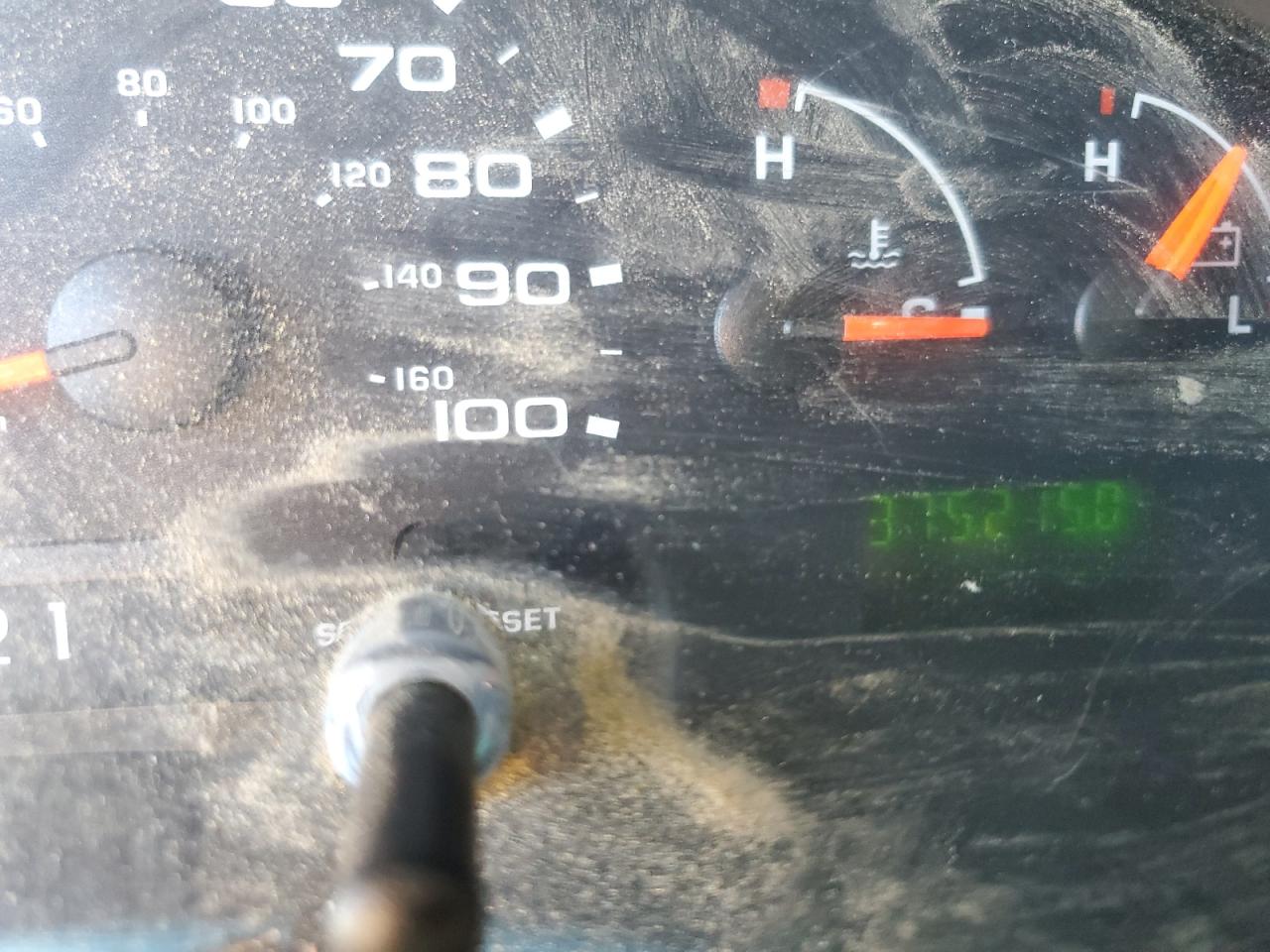 2004 Ford Econoline E150 Van VIN: 1FTRE14W64HA43844 Lot: 92843745