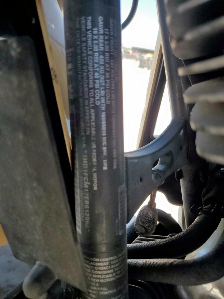 2014 Harley-Davidson Flhtcu Ultra Classic Electra Glide VIN: 1HD1FCM17EB612990 Lot: 92053865