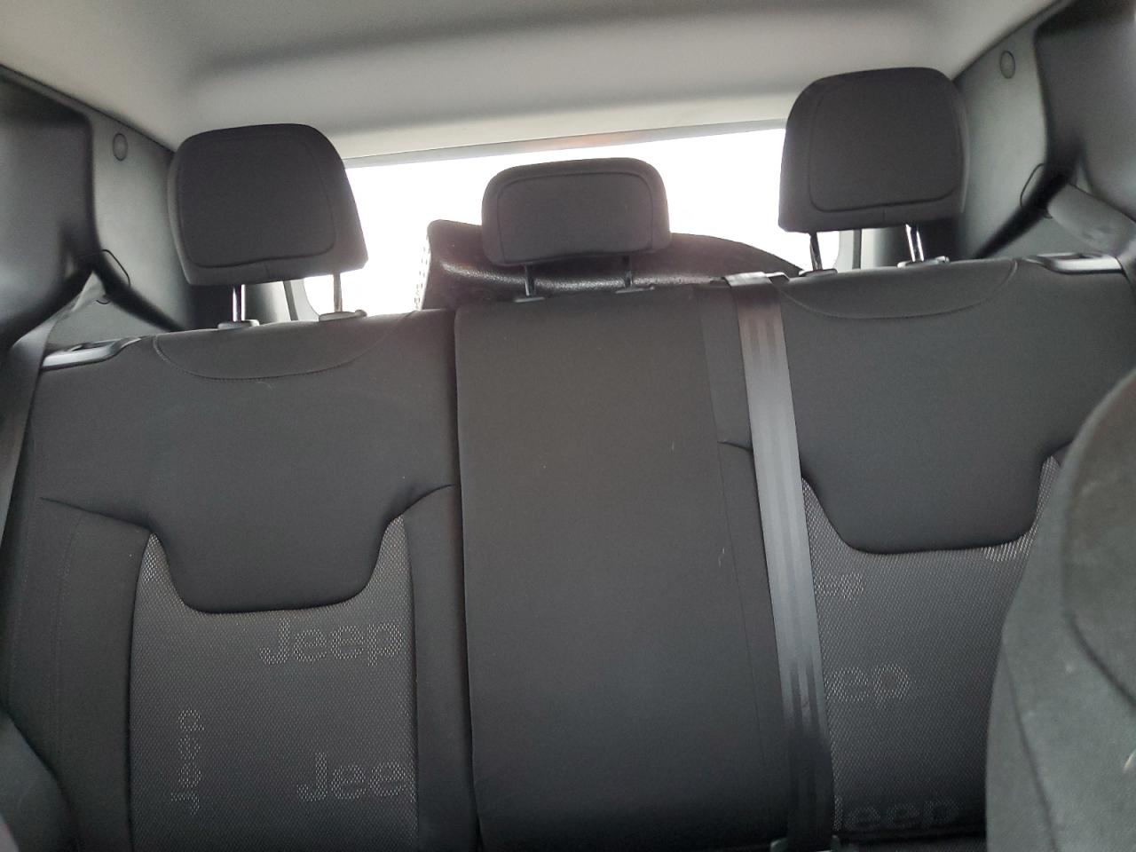 2017 Jeep Renegade Latitude VIN: ZACCJBBB3HPG32565 Lot: 93317855