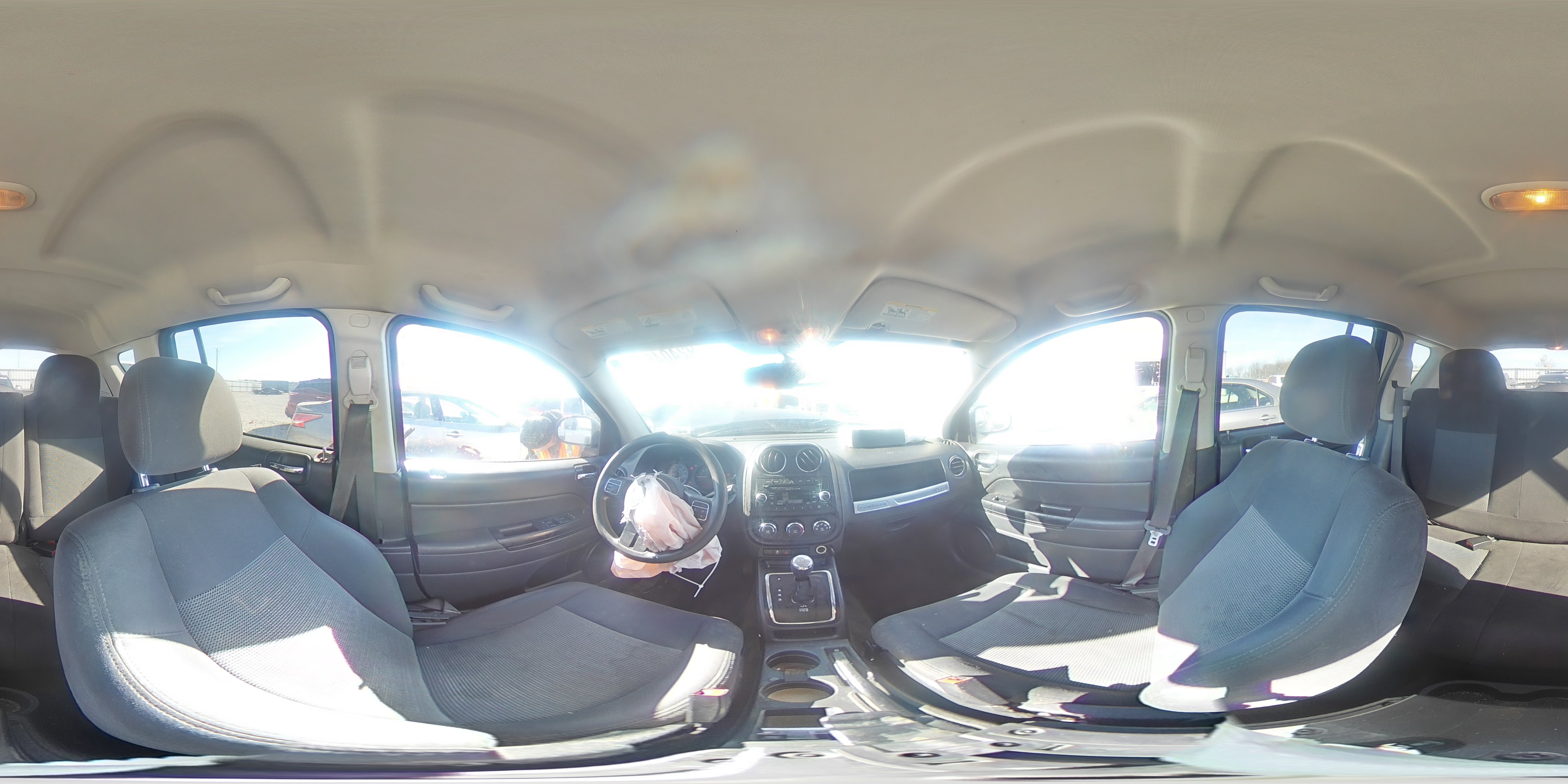 2016 Jeep Compass Sport VIN: 1C4NJDBB5GD521579 Lot: 92404515