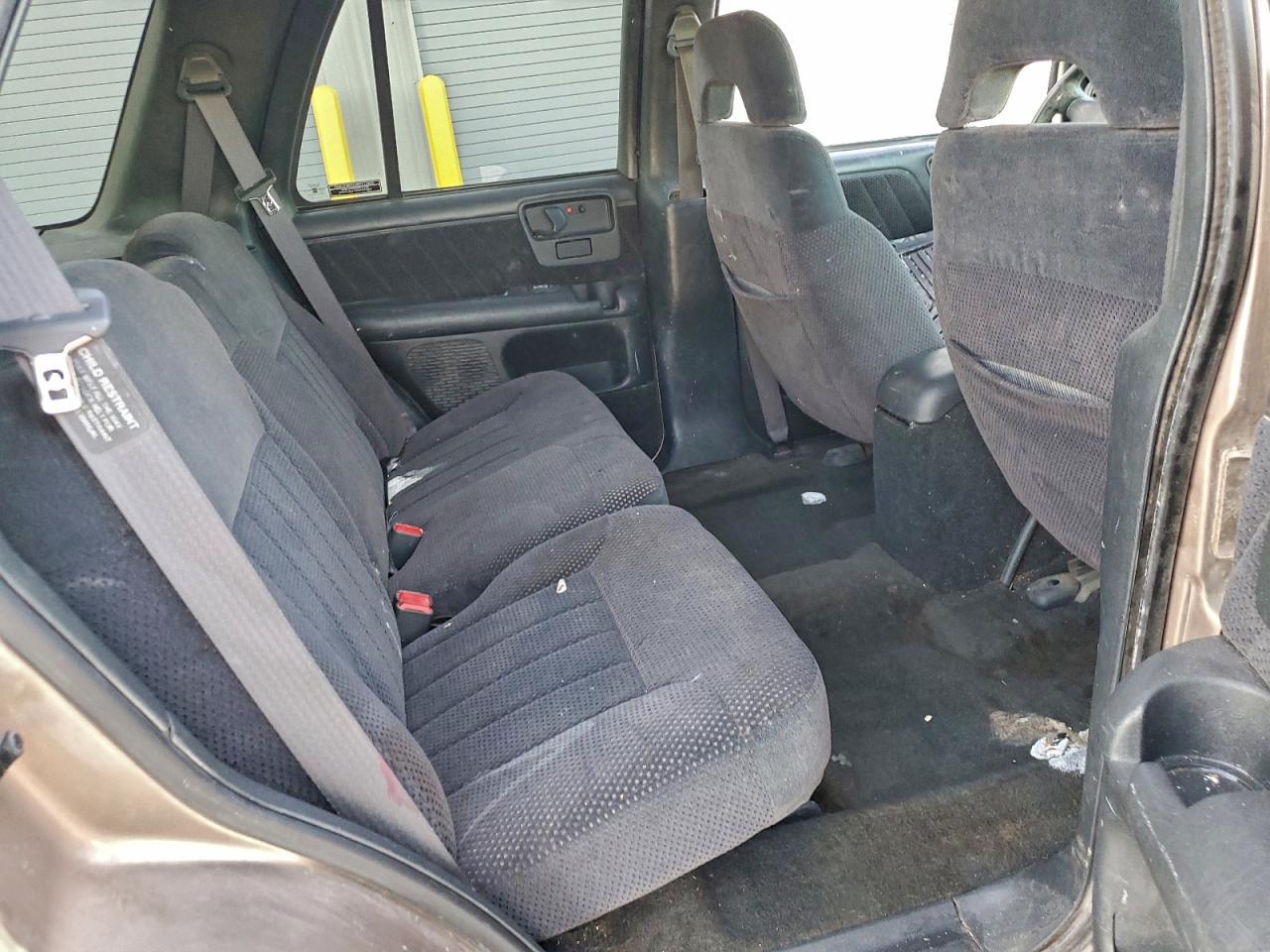 1997 Chevrolet Blazer VIN: 1GNDT13W8V2193595 Lot: 94554635