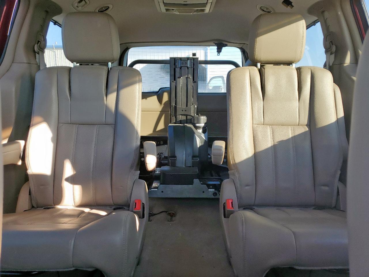 2012 Chrysler Town & Country Touring L VIN: 2C4RC1CG1CR269874 Lot: 93267625