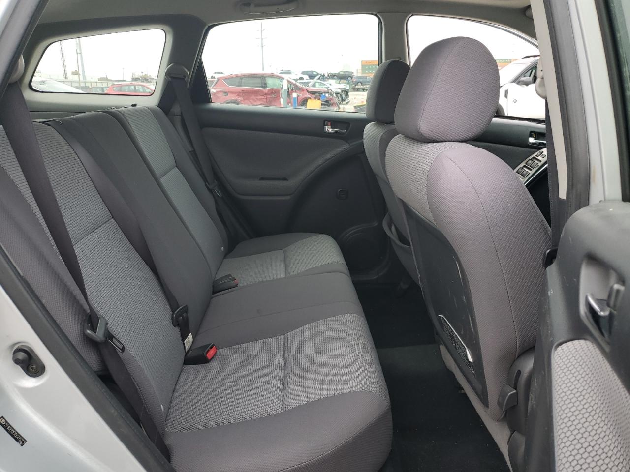 2005 Toyota Corolla Matrix Xr VIN: 2T1KR32EX5C475323 Lot: 92731355