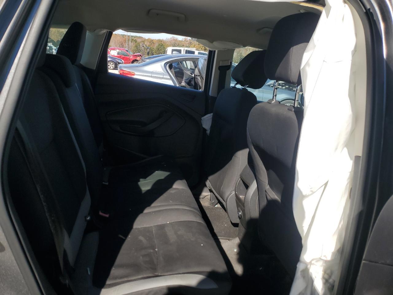 2014 Ford Escape S VIN: 1FMCU0F73EUC65142 Lot: 92367645