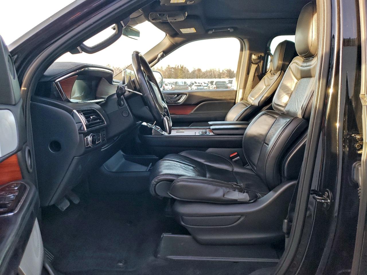 2018 Lincoln Navigator Reserve VIN: 5LMJJ2LT2JEL11574 Lot: 93944585