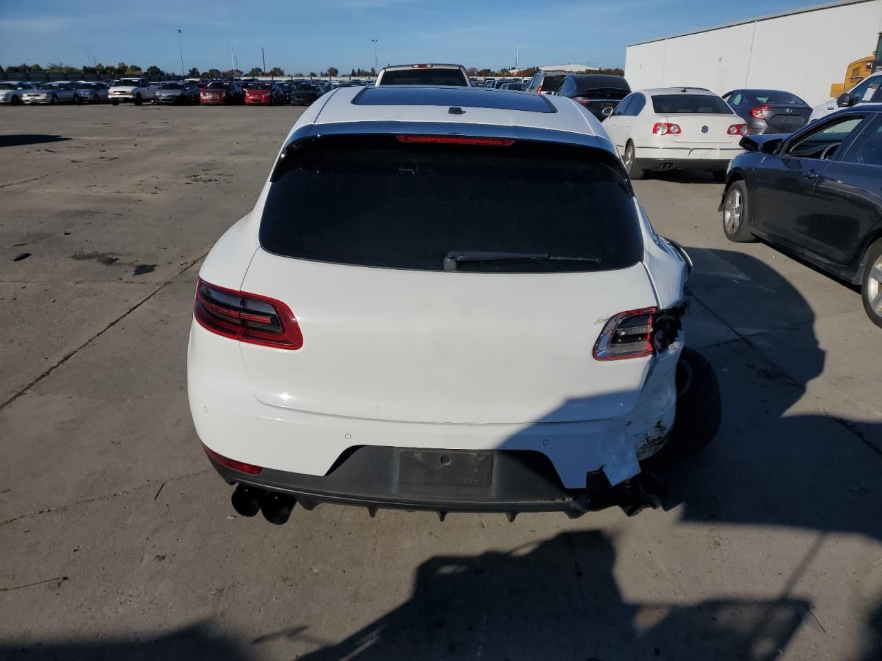 2016 Porsche Macan S VIN: WP1AB2A54GLB58434 Lot: 91848615