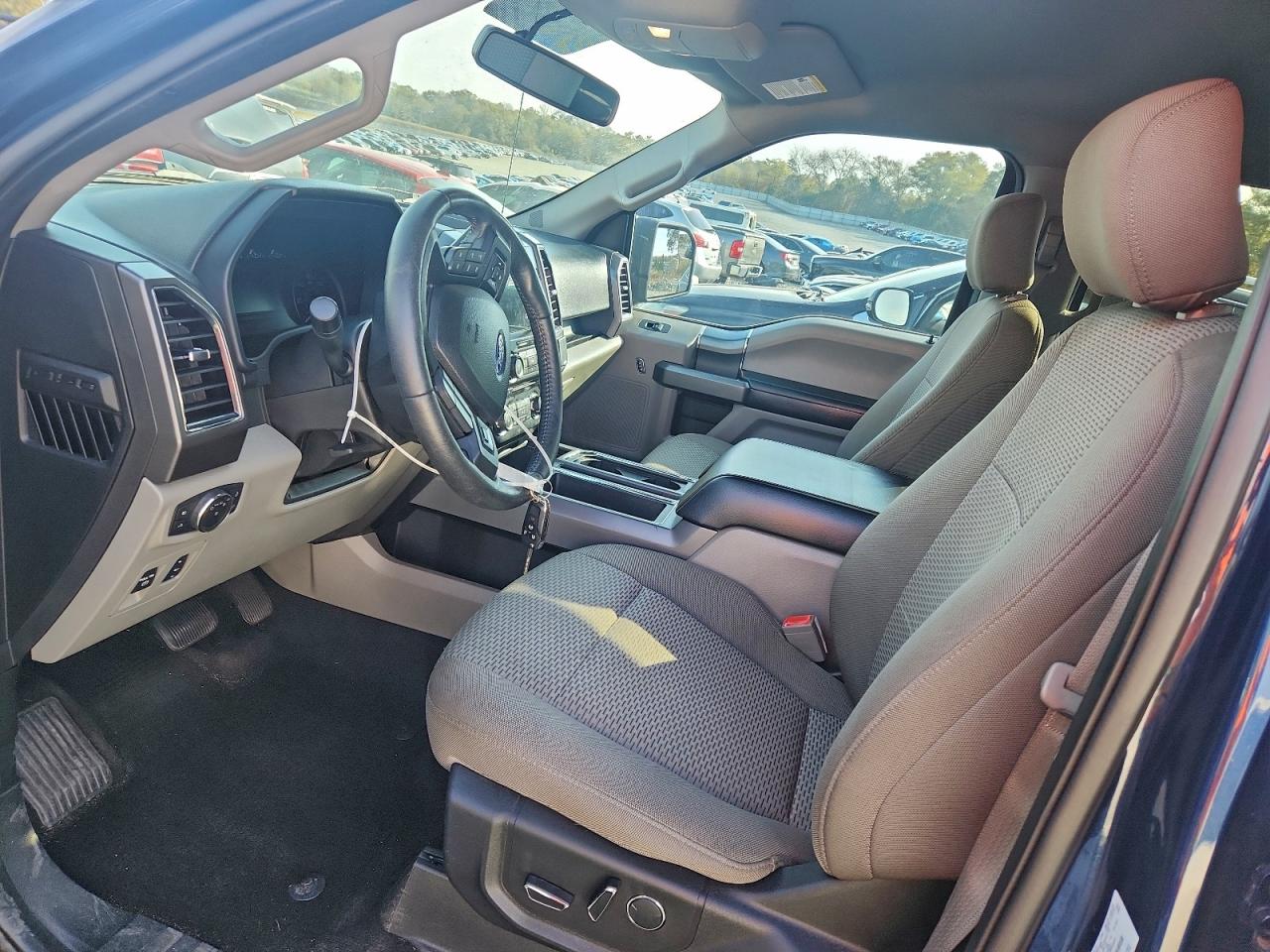 2018 Ford F150 Supercrew VIN: 1FTEW1CP8JFA13015 Lot: 93670855