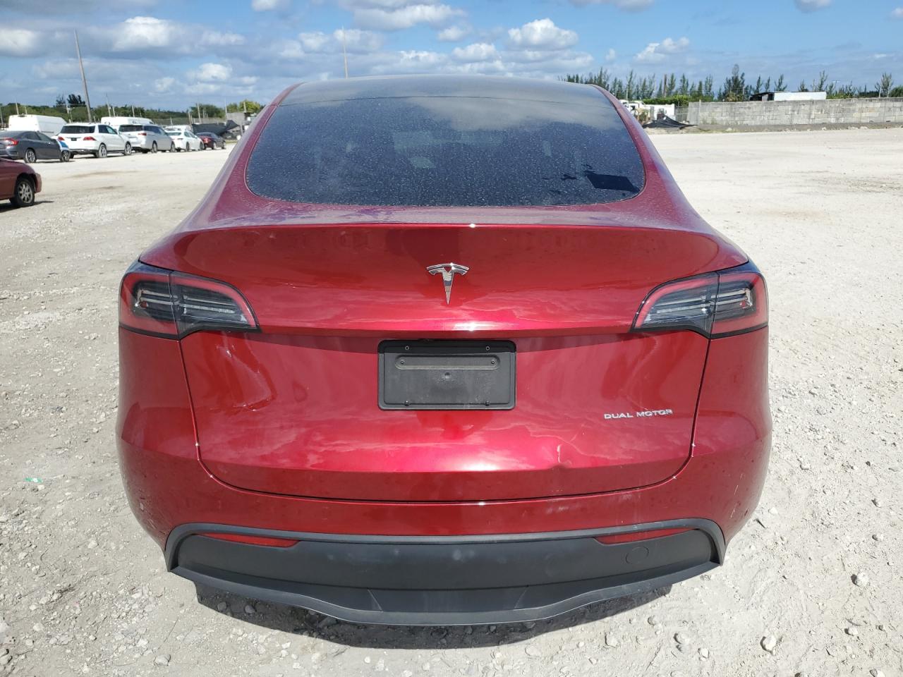 2024 Tesla Model Y VIN: 7SAYGDEE1RA235368 Lot: 91461185