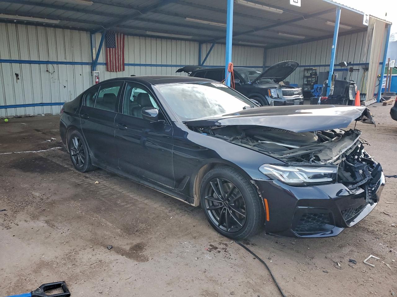 Фото: WBA73BJ03PWY01865