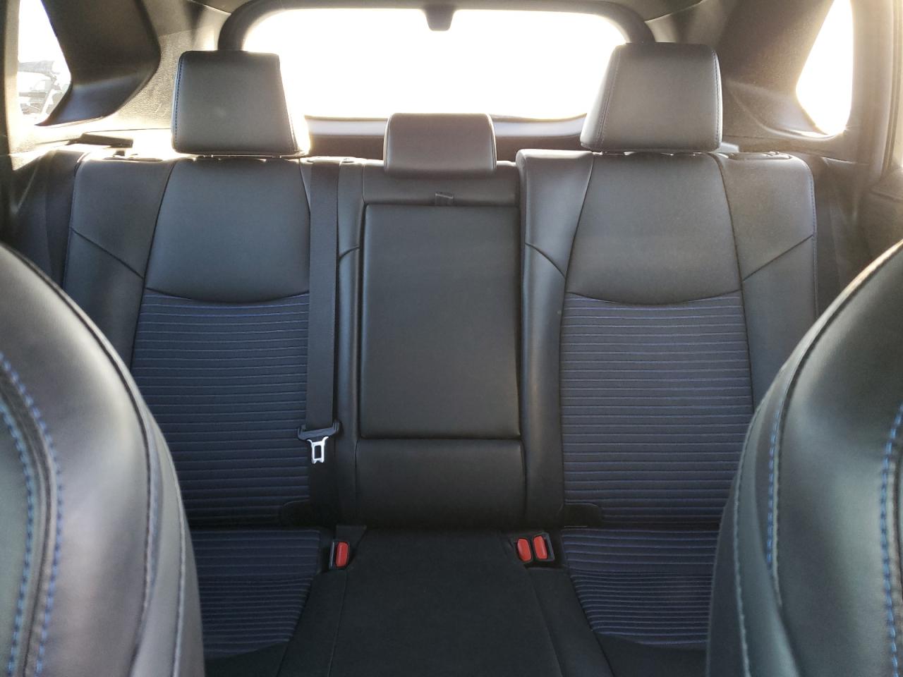 2020 Toyota Rav4 Xse VIN: 4T3EWRFV2LU001677 Lot: 92826865