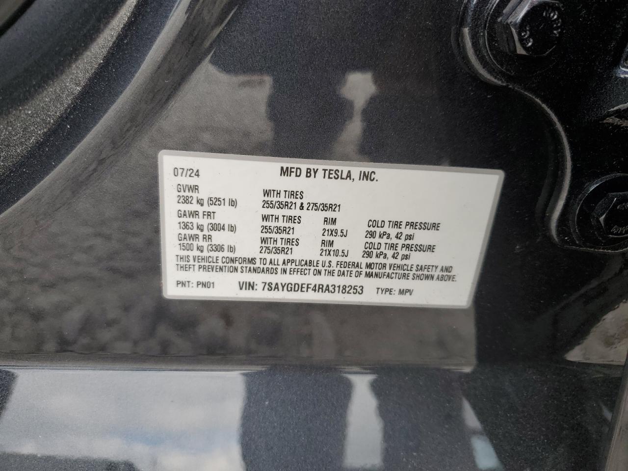 2024 Tesla Model Y VIN: 7SAYGDEF4RA318253 Lot: 93200265