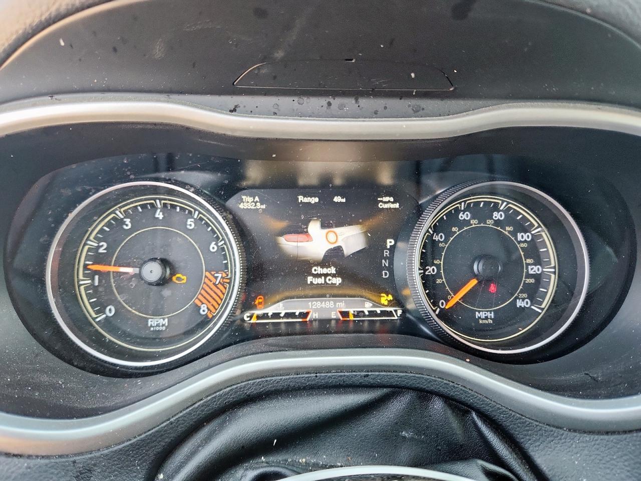 2015 Jeep Cherokee Trailhawk VIN: 1C4PJMBS6FW717252 Lot: 93094145