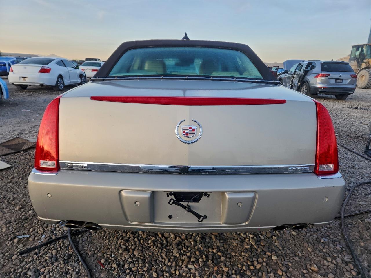 2009 Cadillac Dts VIN: 1G6KD57959U127169 Lot: 93915405