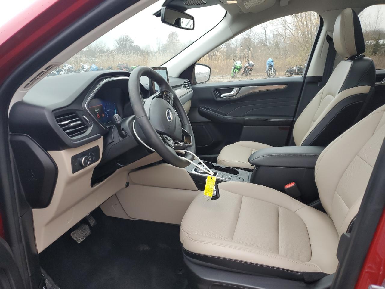 2022 Ford Escape Titanium VIN: 1FMCU9J97NUB86098 Lot: 93633305