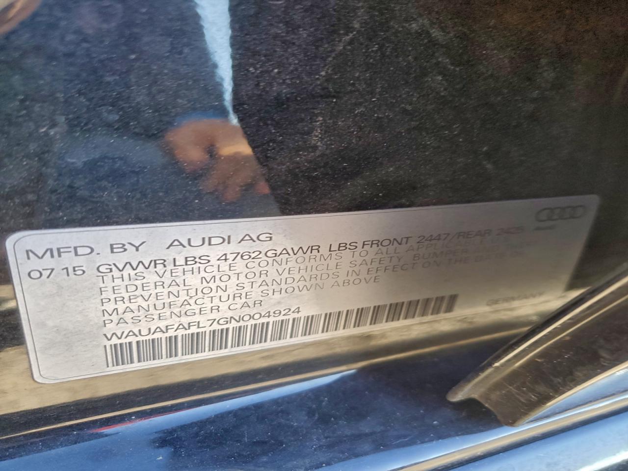 2016 Audi A4 Premium S-Line VIN: WAUAFAFL7GN004924 Lot: 94708205