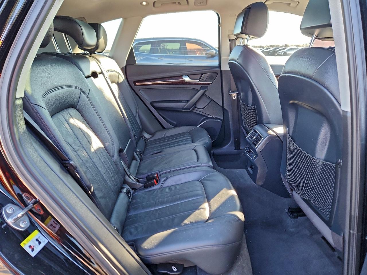 2018 Audi Q5 Premium VIN: WA1ANAFY5J2014078 Lot: 92758375