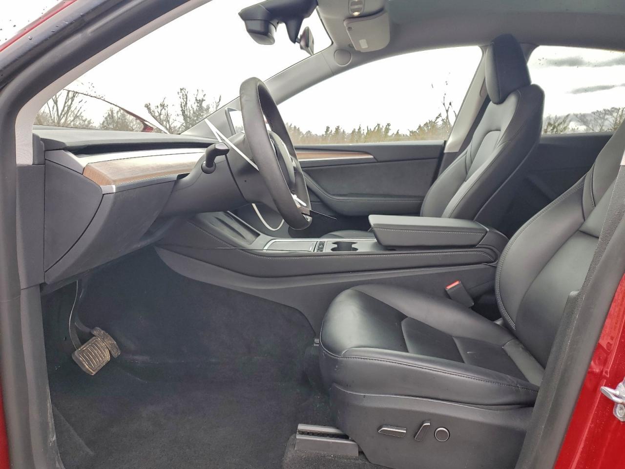 2023 Tesla Model Y VIN: 7SAYGDEE9PF786972 Lot: 94711145