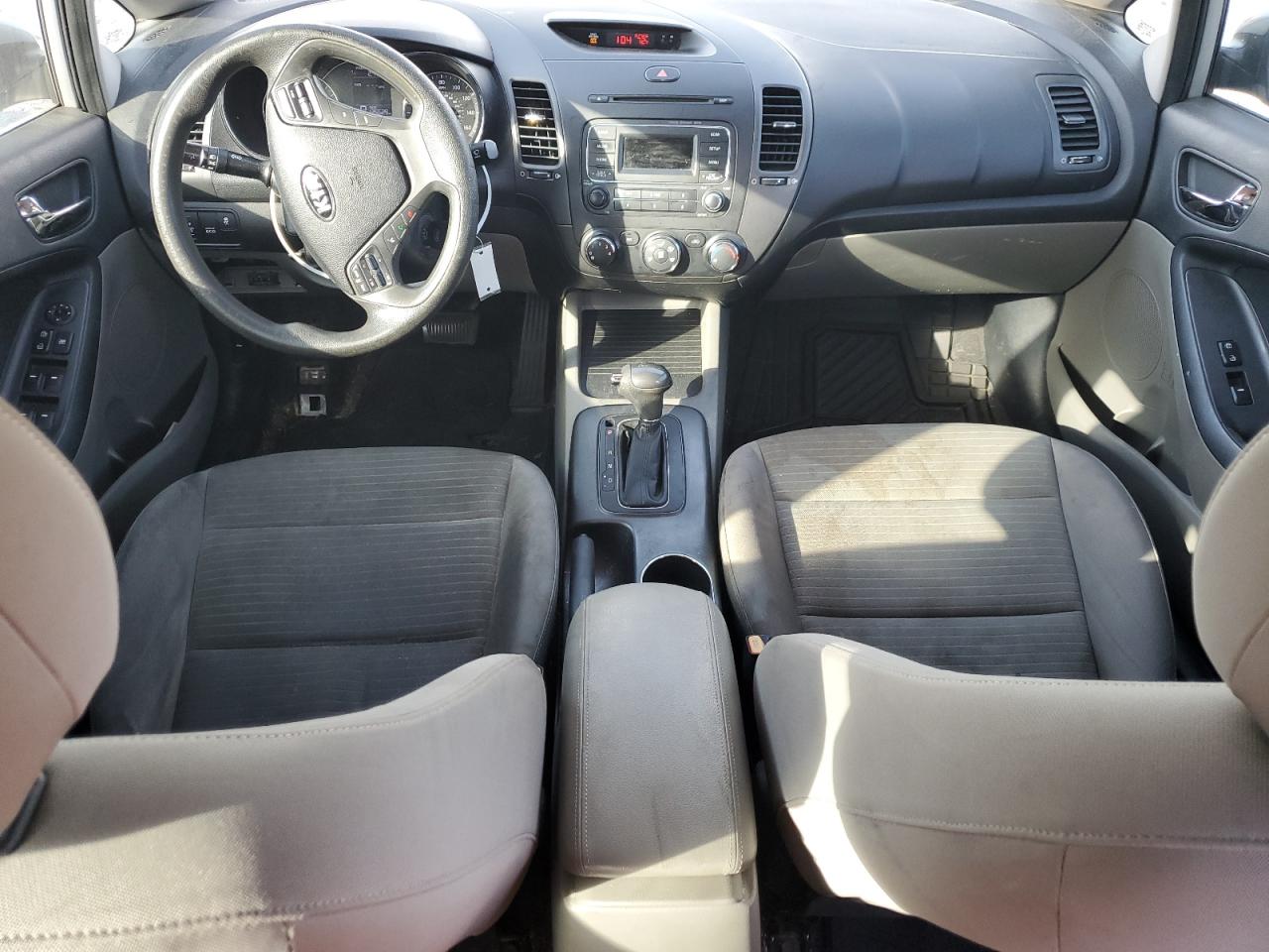 2015 Kia Forte Lx VIN: KNAFX4A66F5375688 Lot: 92609255