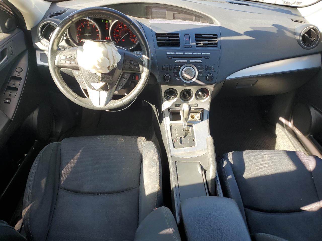 2010 Mazda 3 S VIN: JM1BL1H54A1280829 Lot: 92114205