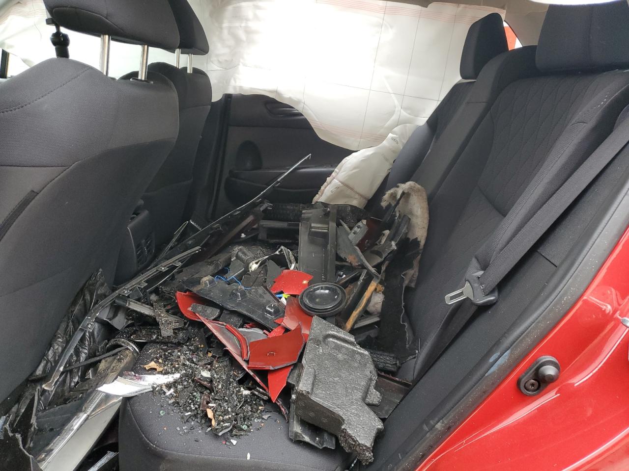 2022 Toyota Corolla Cross Le VIN: 7MUCAABG8NV016726 Lot: 93614595