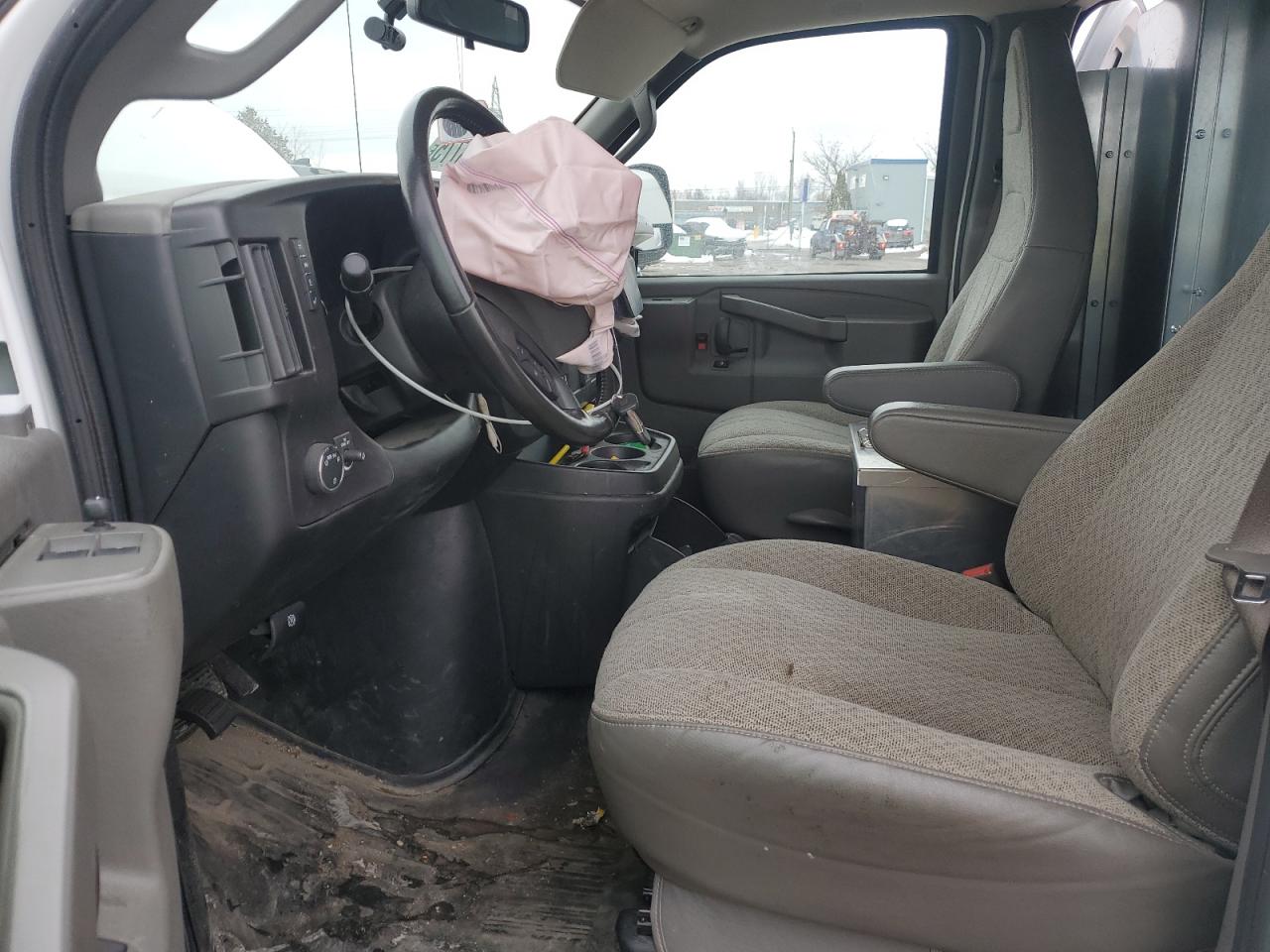 2023 GMC Savana G2500 VIN: 1GTW7BFP5P1256631 Lot: 92508775