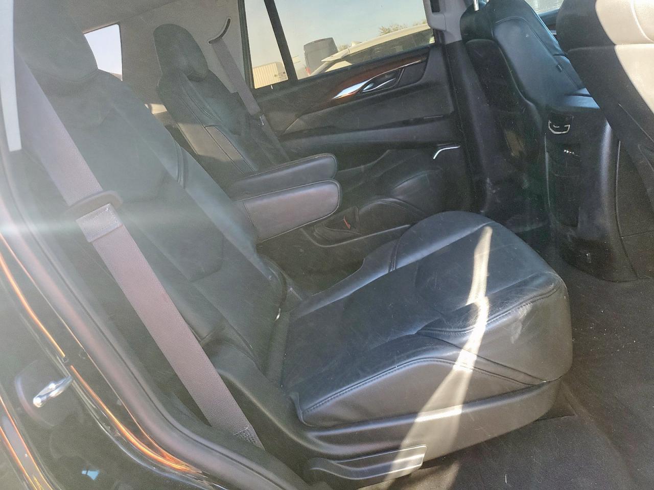 2015 Cadillac Escalade Premium VIN: 1GYS3NKJ7FR675975 Lot: 91573695