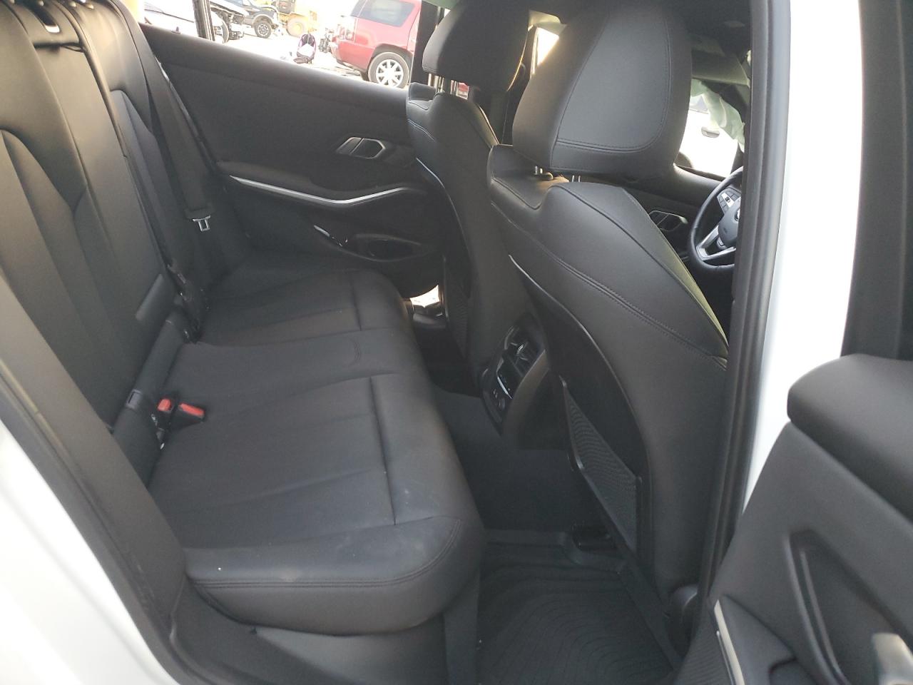 2020 BMW 330Xi VIN: 3MW5R7J01L8B46126 Lot: 92049455