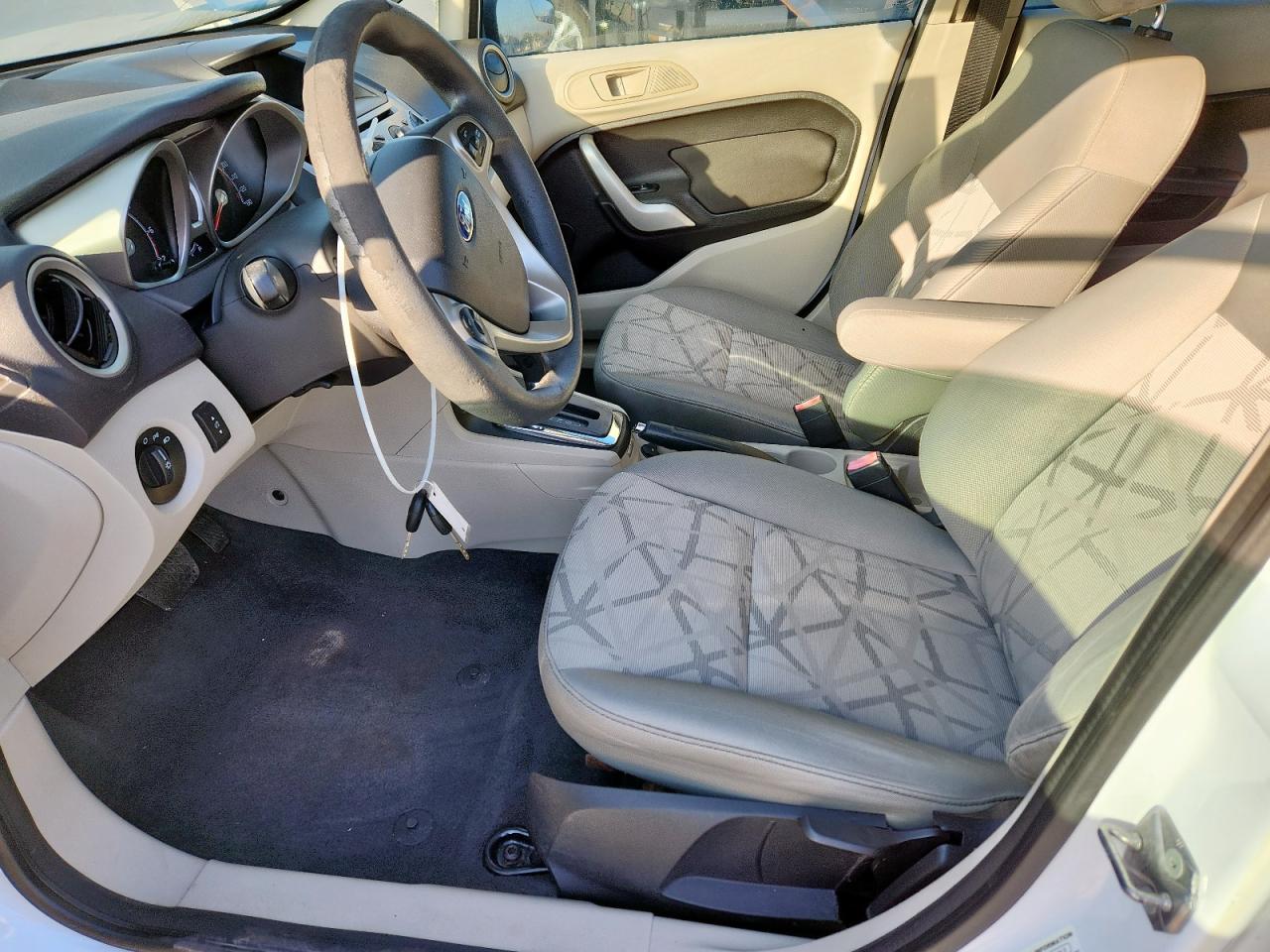 2013 Ford Fiesta Se VIN: 3FADP4BJ0DM162326 Lot: 93109885